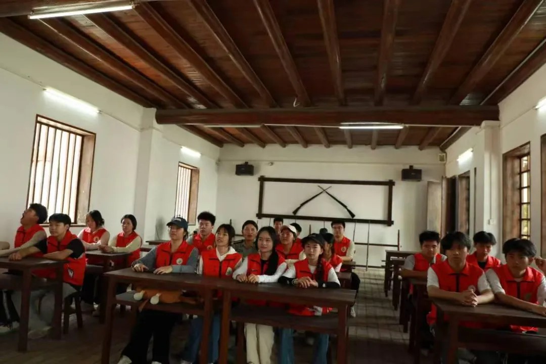 2045821192b74a06b7d441104d894357.jpg 2045821192b74a06b7d441104d894357.jpg