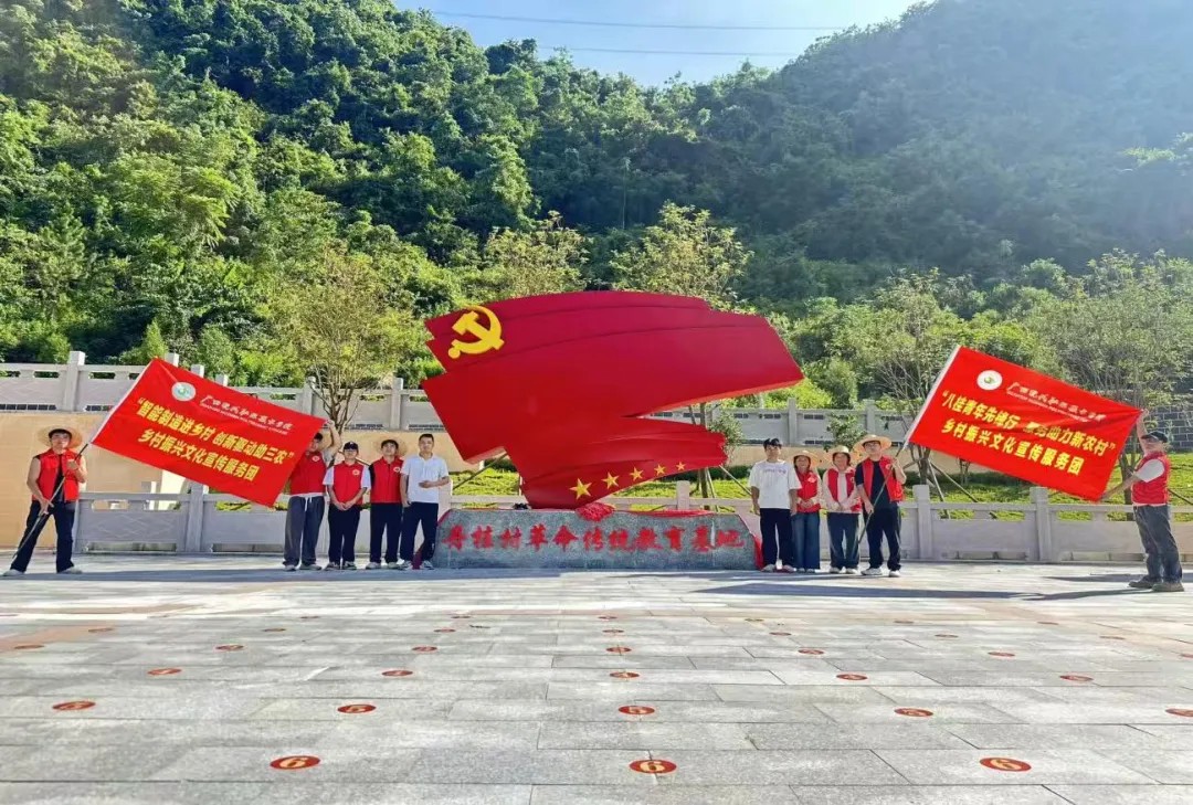 f729833c92124a94b6b8ebe226312cce.jpg f729833c92124a94b6b8ebe226312cce.jpg